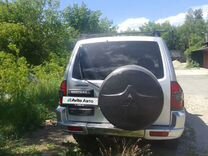 Mitsubishi Montero 3.5 AT, 2001, 226 000 км, с пробегом, цена 600 000 руб.