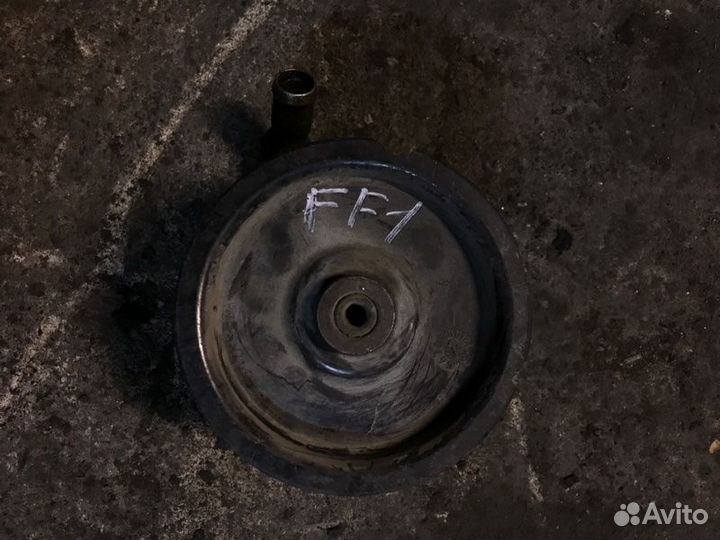 Насос гидроусилителя руля Ford Focus 1 DBW