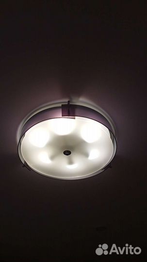 Светильник потолочный