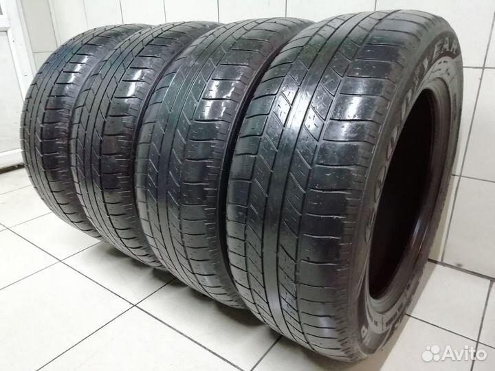 Goodyear Wrangler HP All Weather 255/60 R18