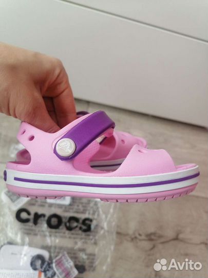 Сандалии crocs c6