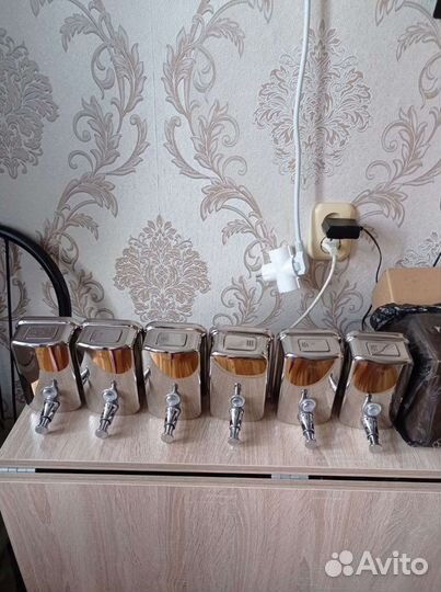 Дозатор для жидкого мыла встраиваемый настенный