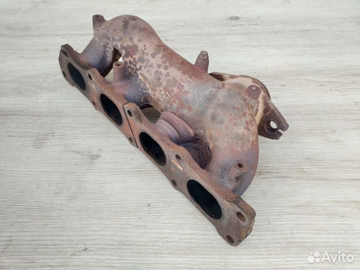 Коллектор выпускной Peugeot Citroen 1,8 2,0