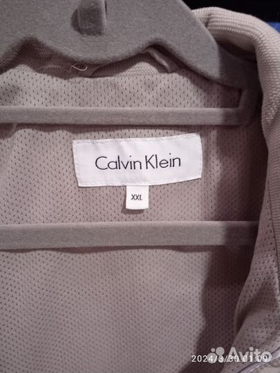 Ветровка мужская брендовая