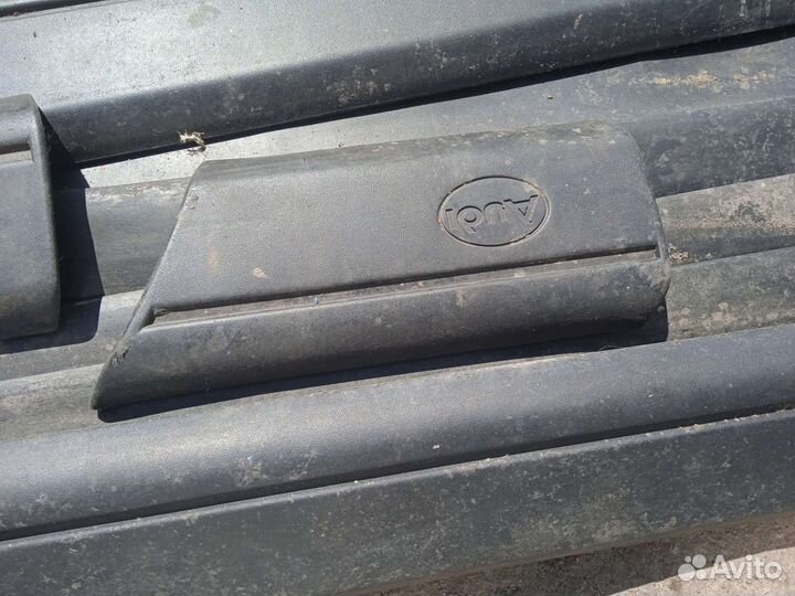 Молдинги Audi b3