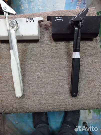 Доводчик дверной, цена за всё