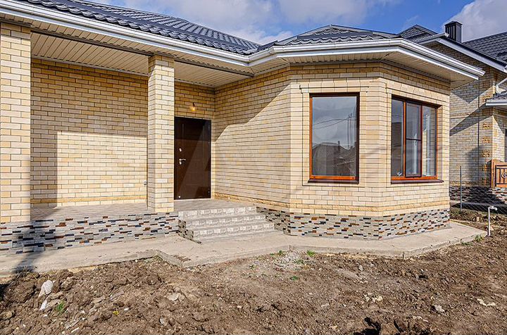 Дом 90 м² на участке 5 сот.