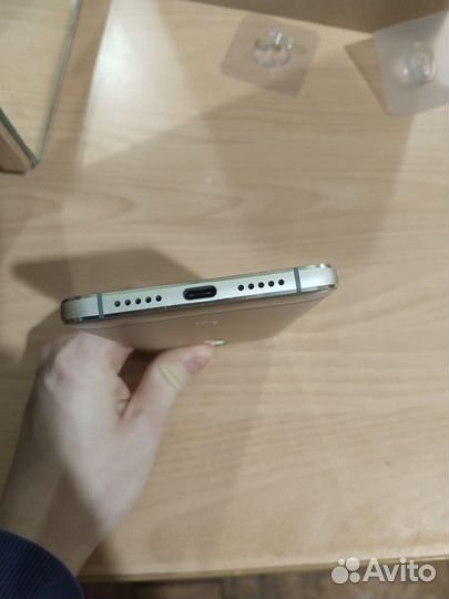 LeEco Le Max2, 4/64 ГБ