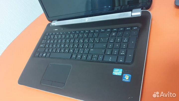 Ноутбук - Hewlett-Packard HP Pavilion dv7- 1NM