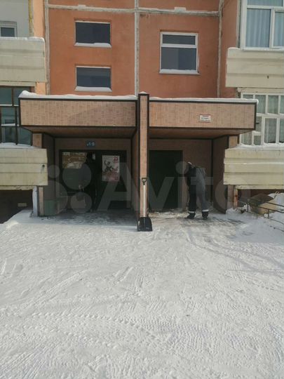 3-к. квартира, 81,3 м², 4/10 эт.