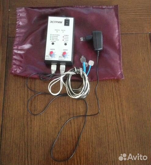 Электростимулятор - массажёр 