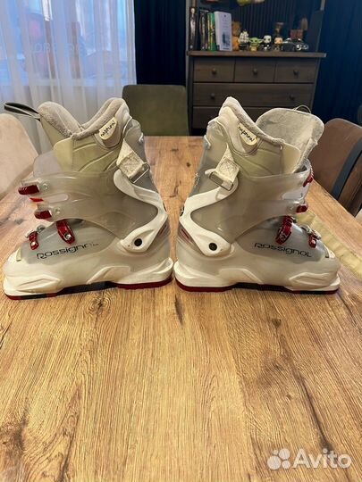 Горнолыжные ботинки женские 24.5 rossignol