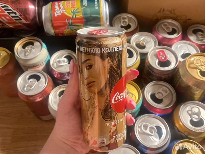 Коллекция баночек из под газировки