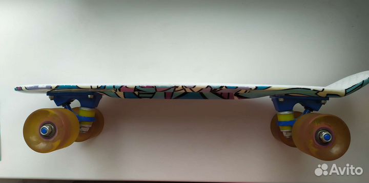 Лонгборд (пенниборд), колеса светятся