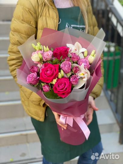 Оригинальные авторские букеты из цветов. Доставка