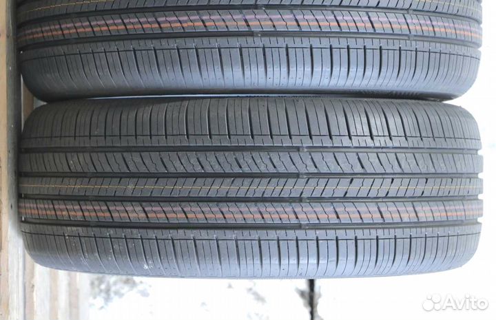 Nexen N'Priz 4S 215/55 R17 94V