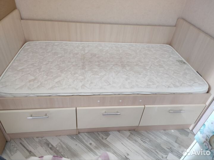 Кровать детская