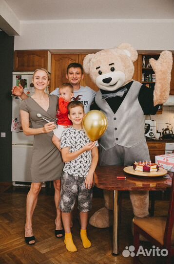 Мишка на праздник. Поздравления на День Рождения