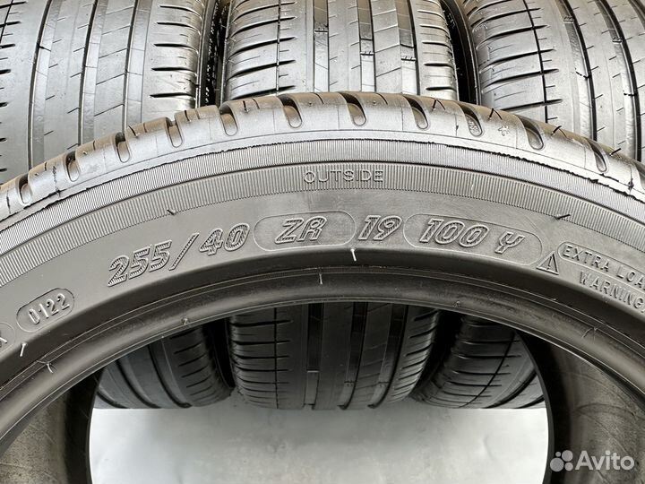 Michelin Pilot Sport 3 255/40 R19