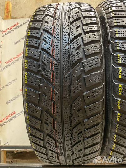 Kumho I'Zen RV Stud KC16 225/65 R17 106T