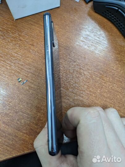 Xiaomi Mi 9 SE, 6/64 ГБ
