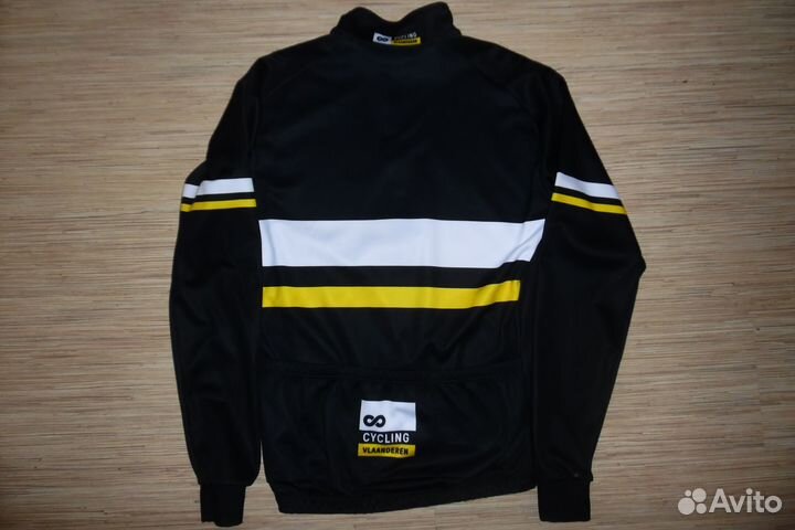 Велоформа. Утеплённая велокуртка 