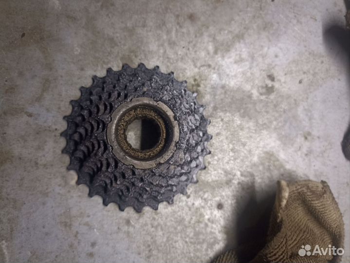 Задняя звёздочка трещотка на 7скорстей 14на28