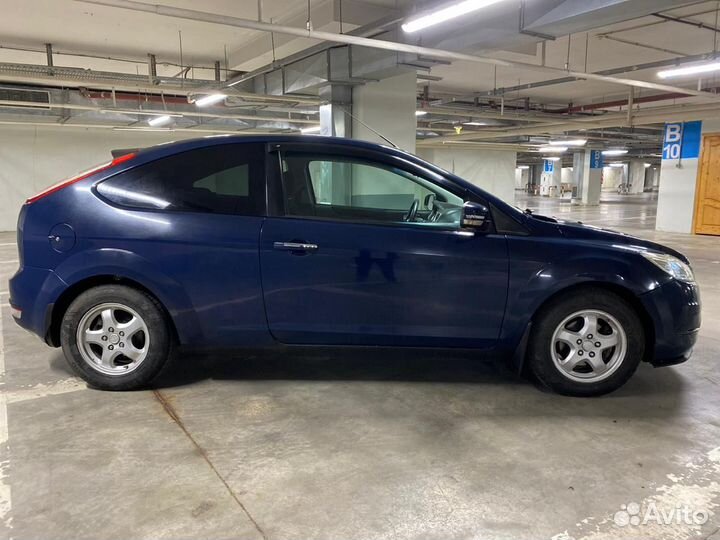 Ford Focus 1.4 МТ, 2011, 179 000 км