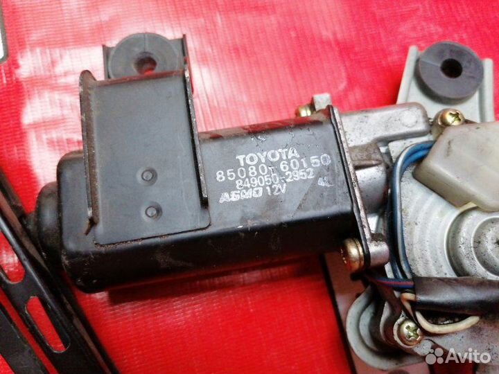 Трапеция дворников задняя Toyota Land Cruiser