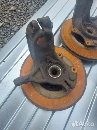 Поворотный кулак citroen c3