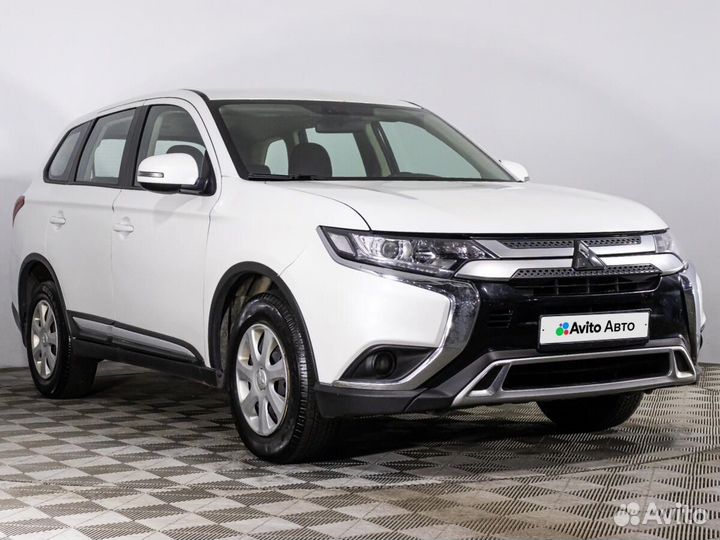 Mitsubishi Outlander 2.0 CVT, 2020, 105 169 км