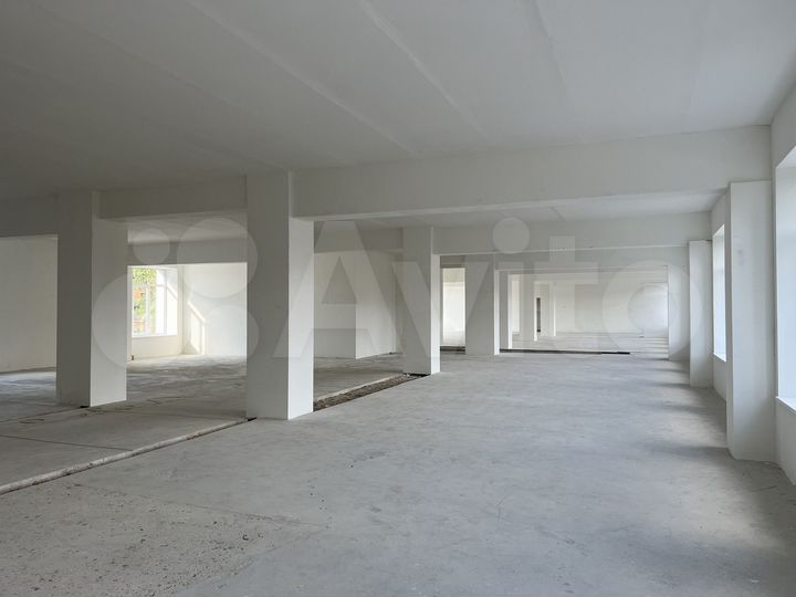 Свободного назначения 2100 м²