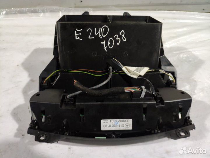 Блок управления климат контроля Mercedes W211