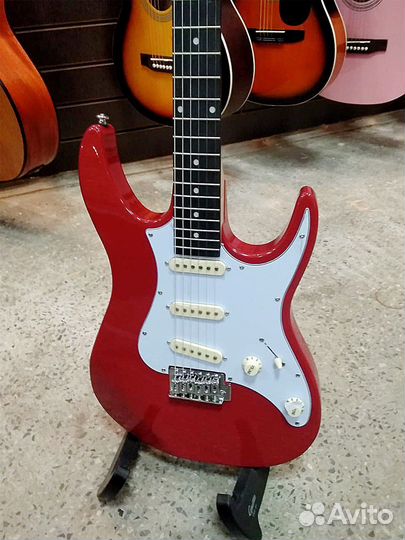 Электрогитара Clevan CST-10 red