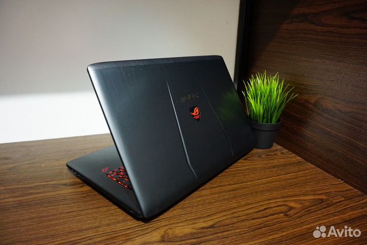 Asus ROG GL752VW i7/GTX960/16GB/SSD/17дюймов