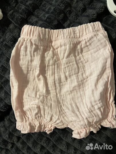 Муслиновый костюм на девочку 68р