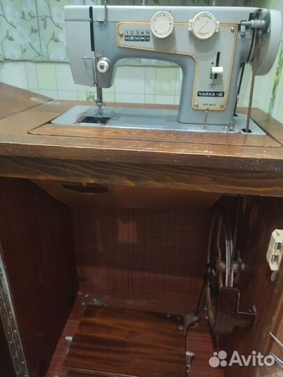 Швейная машинка Чайка 3