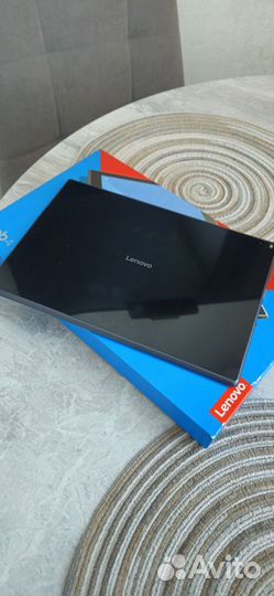 Lenovo Tab 4 10 Plus