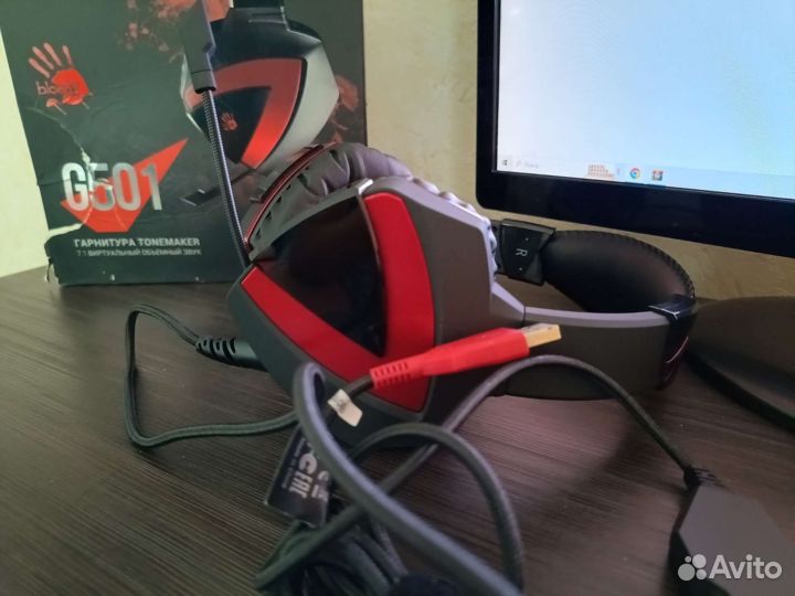 Игровые наушники