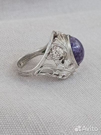 Перстень кольцо камень