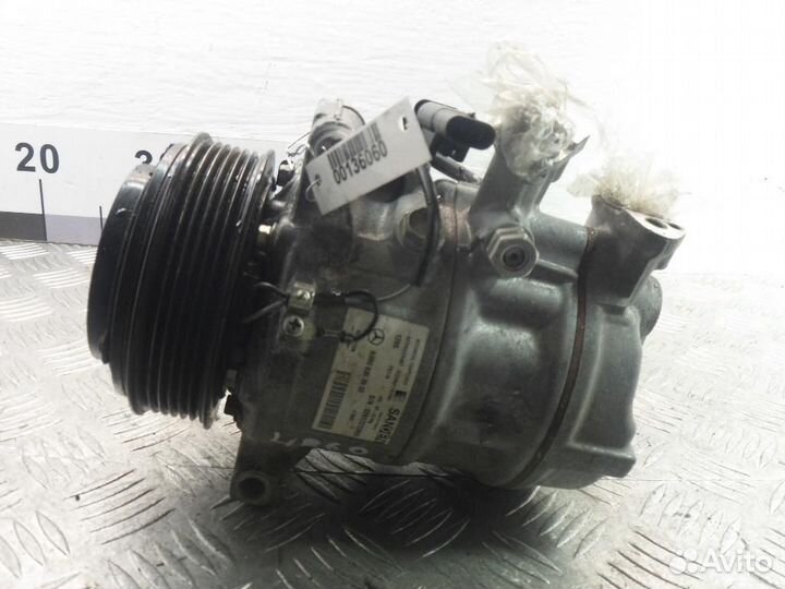 Компрессор системы кондиционирования Mercedes-Benz