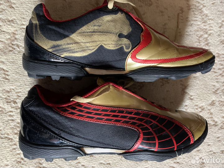 Бутсы футбольные Puma размер 39