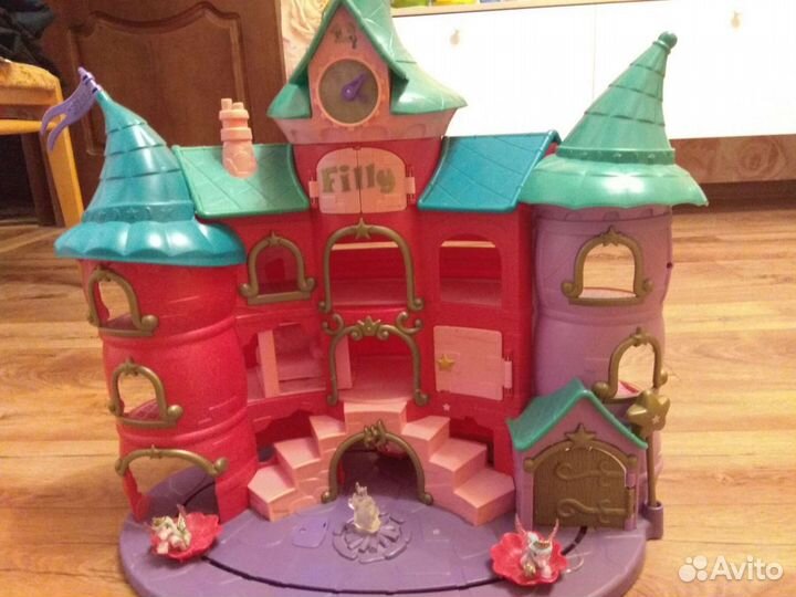 Замок игрушка