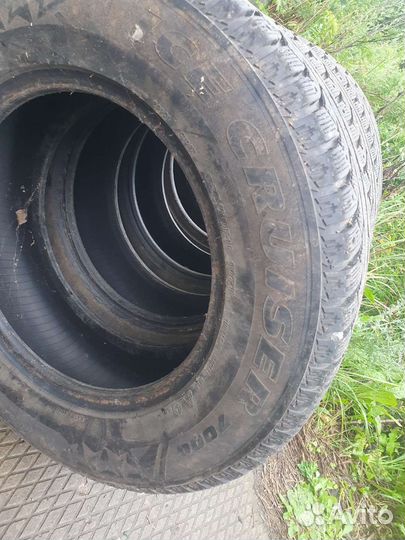 Bridgestone Ice Cruiser 7000S 225/70 R16 107T