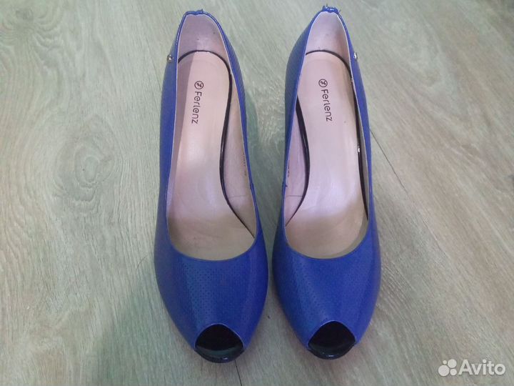 Туфли женские 39 размер синие