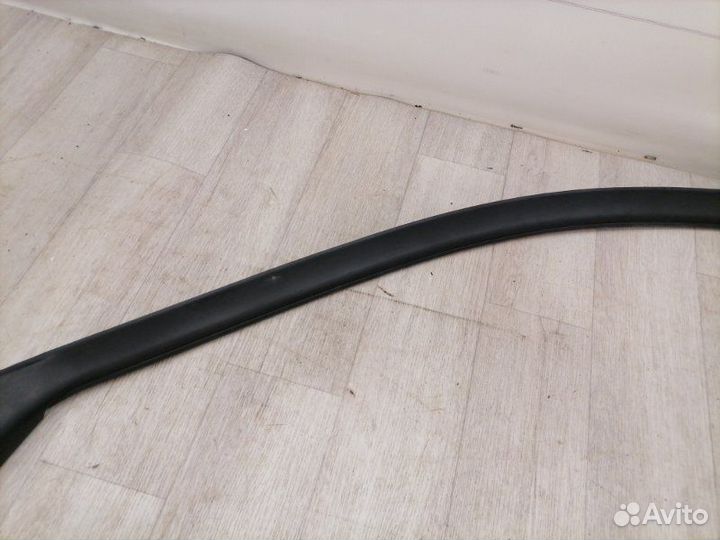 Накладка оконной рамы двери передняя правая Bmw X5