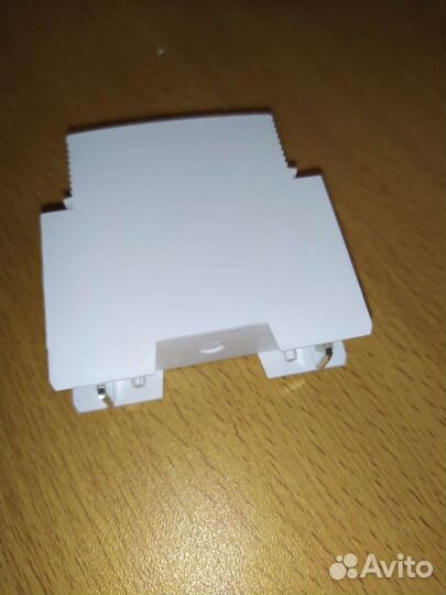 Ограничитель перенапряжения Schneider A9L65102