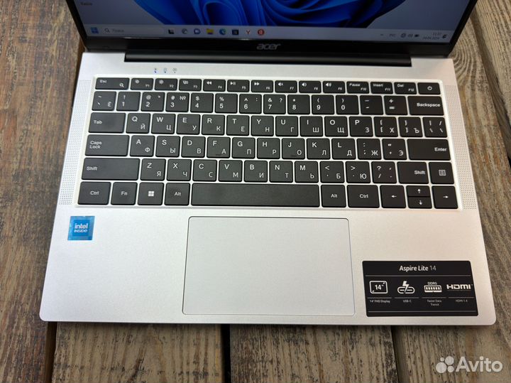 Новый компактный ноутбук Acer 14 IPS 4/8/256 SSD