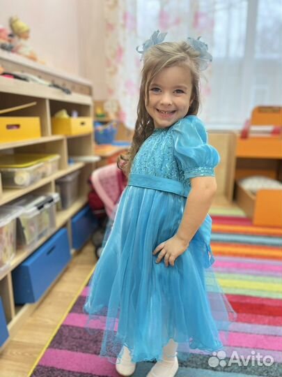 Платье праздничное для девочки