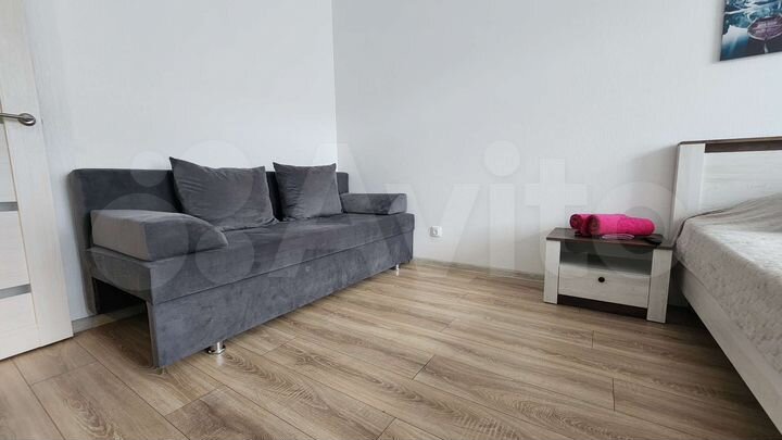 2-к. квартира, 66 м², 1/5 эт.